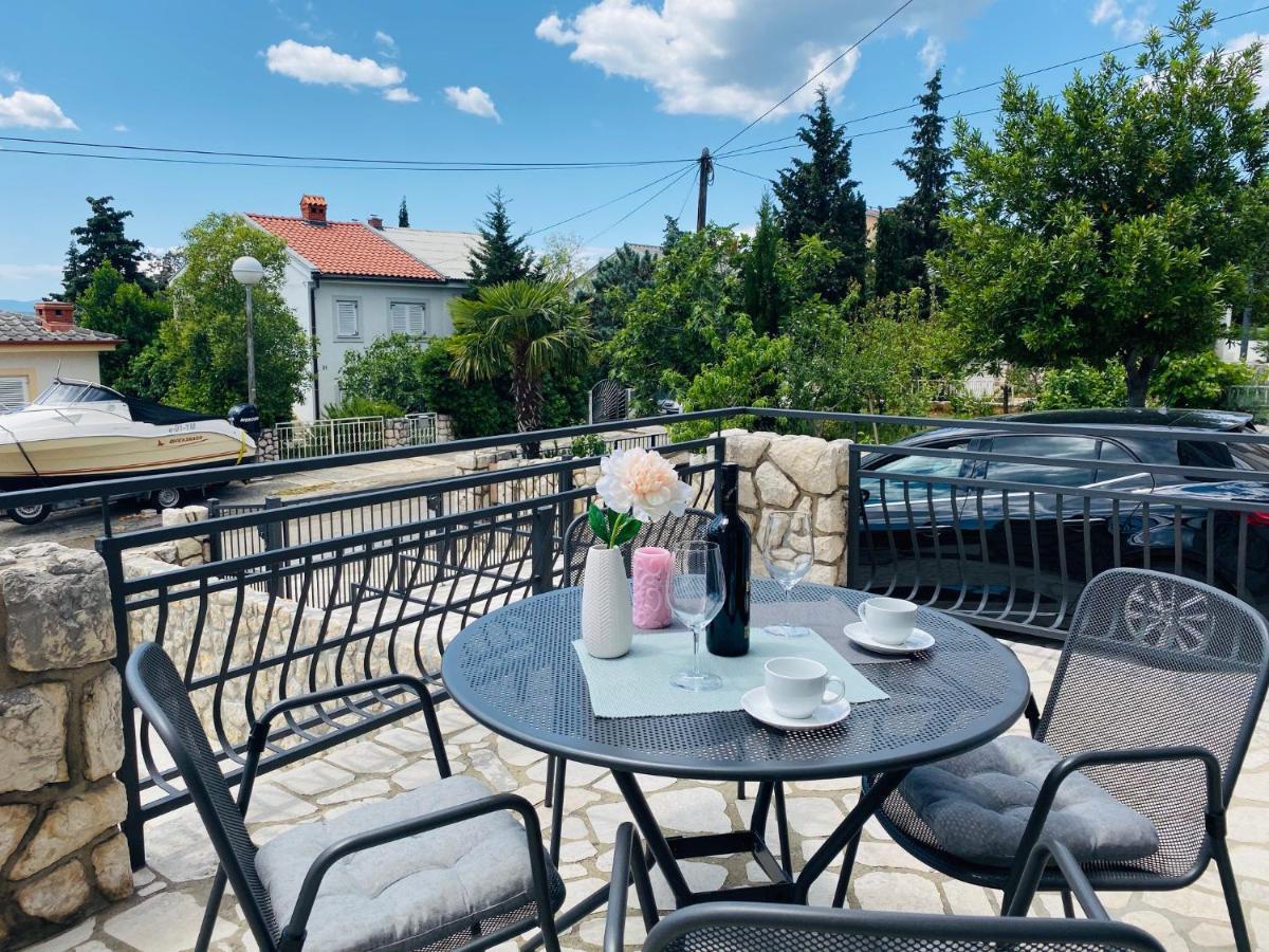 Apartman Irena Dramalj Exterior foto